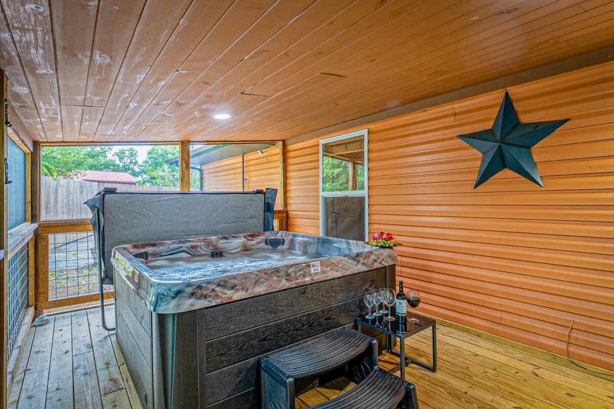 Paradise At The Smokies Cabin With Hot Tub! Сев'єрвілл Екстер'єр фото